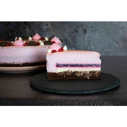 Gránátalmás cékla torta fehércsoki betéttel
